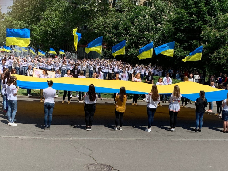 В Николаеве более тысячи человек "флешмо…