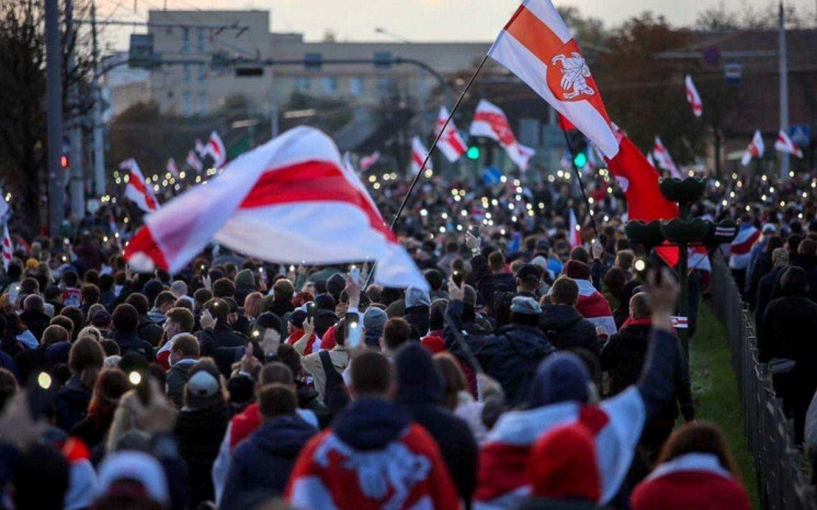Белорусы выходят на Марш против террора,…