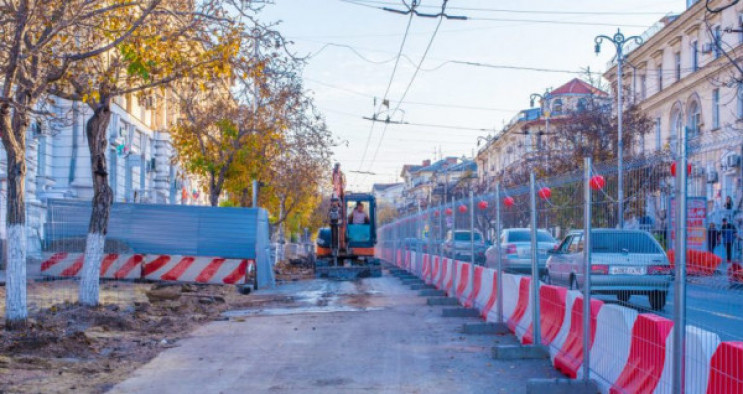 Севастопольські "держпідприємства" за рі…