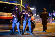 Стрельба в Вене: Неподалеку от места ата…