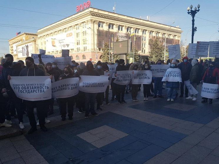 В Харькове под окнами Кучера проходит ми…