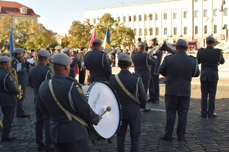 Духовой оркестр спецназовцев в Кропивниц…