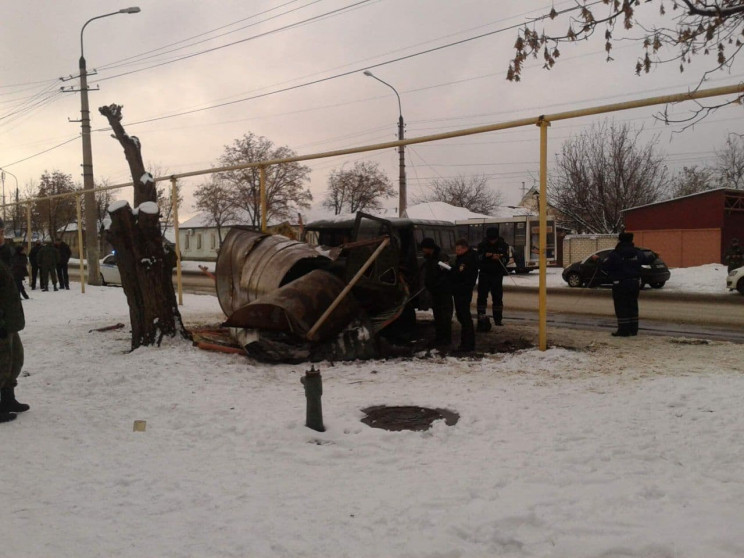 В Луганську авто російських військовиків…