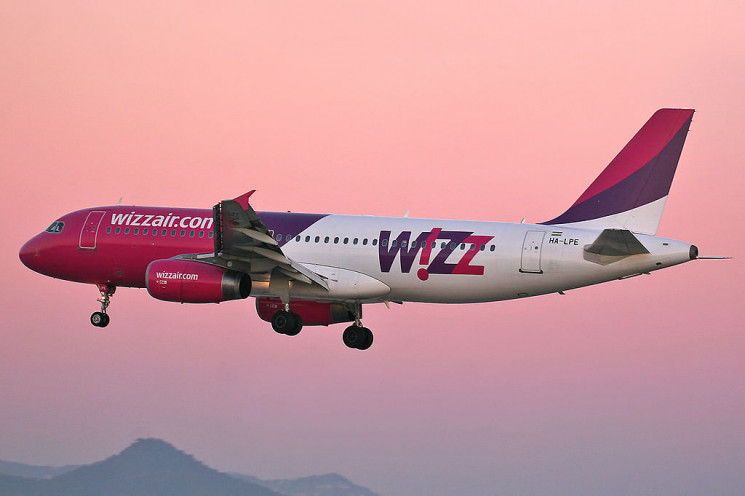 Лоукостер Wizz Air відклав запуск трьох…
