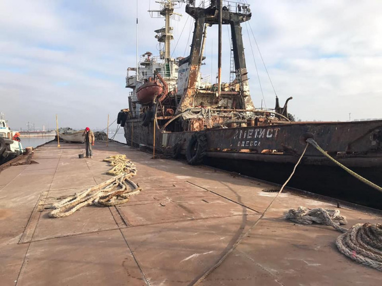 Екологи зафіксували вилив нафти під Одес…