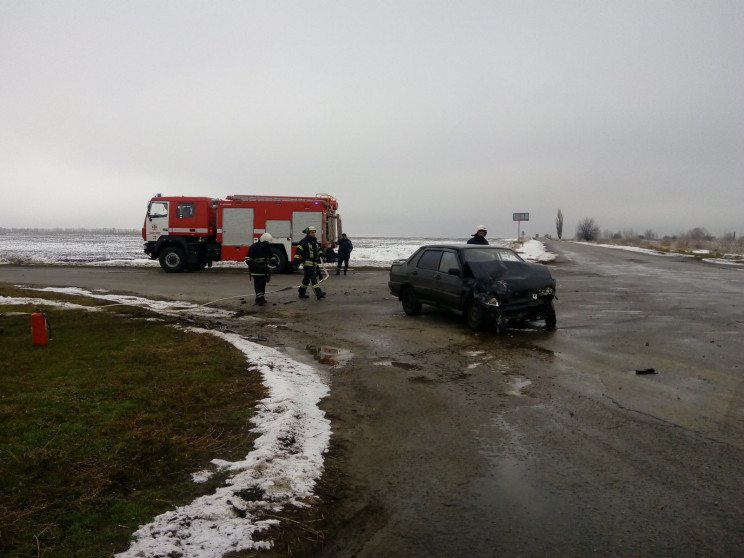 На Луганщине в ДТП едва не вспыхнули авт…