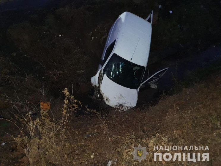 У Харкові врізалися "Газель" і Peugeot:…