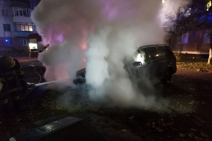 На Дніпропетровщині згоріла припаркована…
