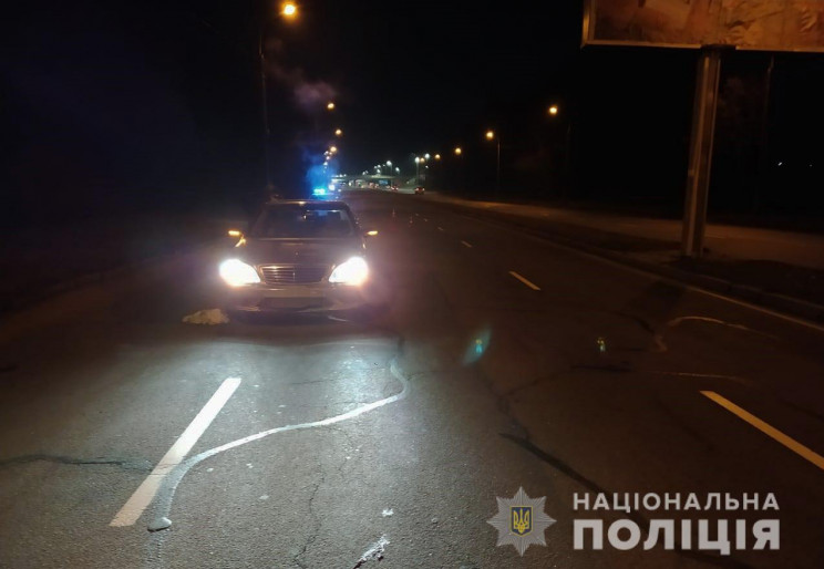 На Київській "Мерседес" збив пішохода…