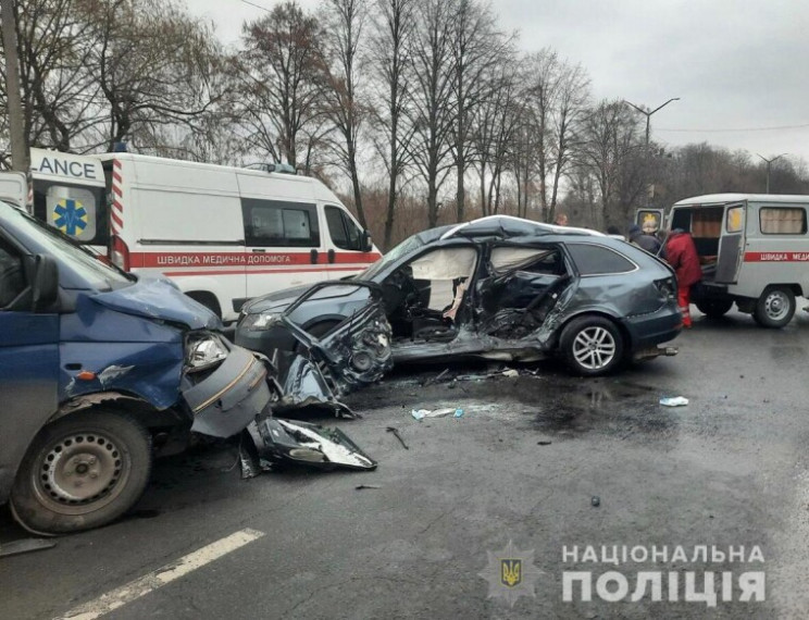 У страшній ДТП на Житомирщині травмували…