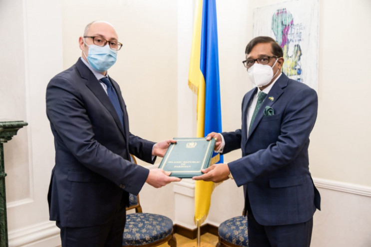 В Україні розпочав роботу новий посол Па…