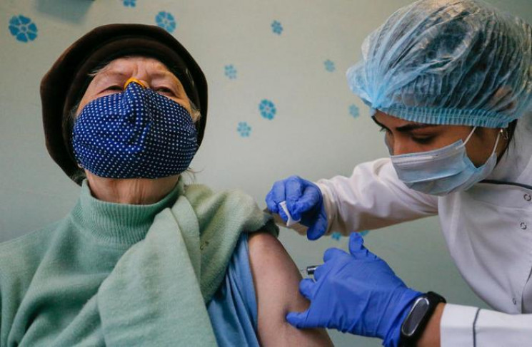 Минздрав просит 15,1 млн грн на вакцинац…