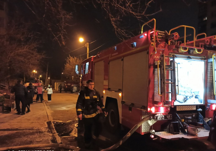 У Харкові під час пожежі у дев'ятиповерх…