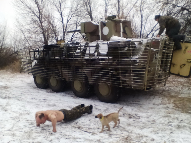 Военные из Днепра написали песню ко Дню…