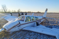 На Киевщине разбился самолет: Открыто уг…