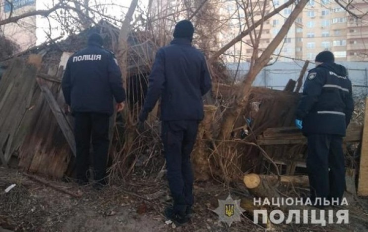 У Києві затримали матір, яка викинула не…