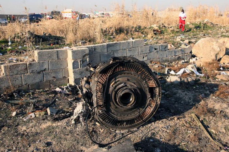 Сбивание самолета МАУ: Украина может обр…