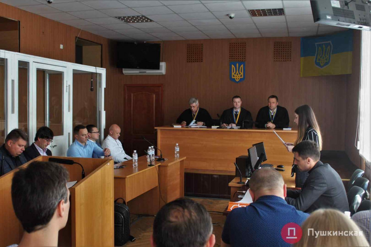 Суд над Трухановим: Прокурор САП з'явивс…