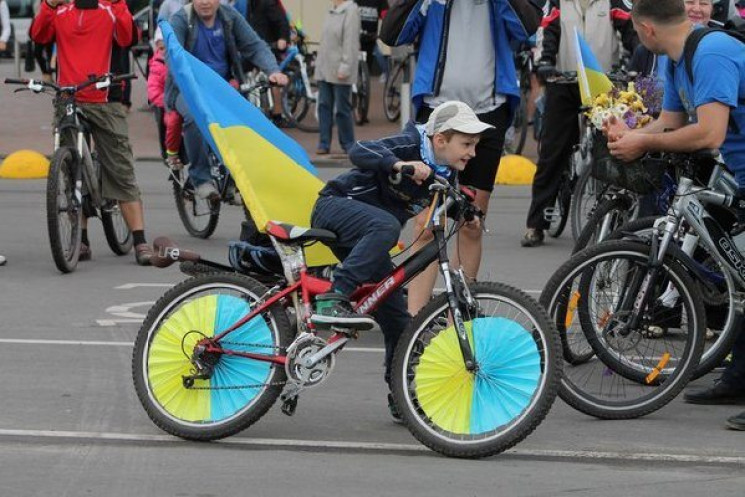 Велодень у Сумах: Які вулиці у неділю кр…