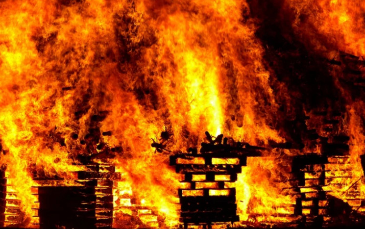 Страшный пожар на Черниговщине унес жизн…