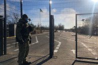 Украина обустроит все КПВВ на Донбассе з…