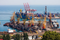 В Одесском морском порту завершили строи…