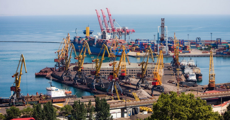 В Одесском морском порту завершили строи…