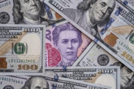 Курс долара до гривні за 2020 рік виріс…