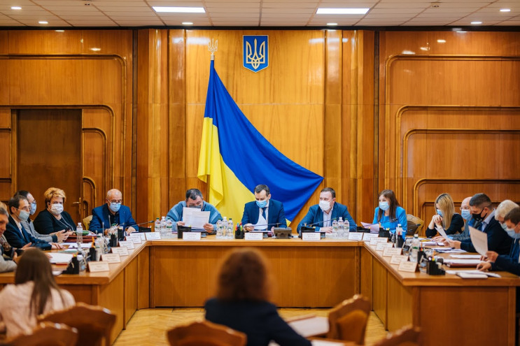 Выборы в Одесской области: В Каролино-Бу…