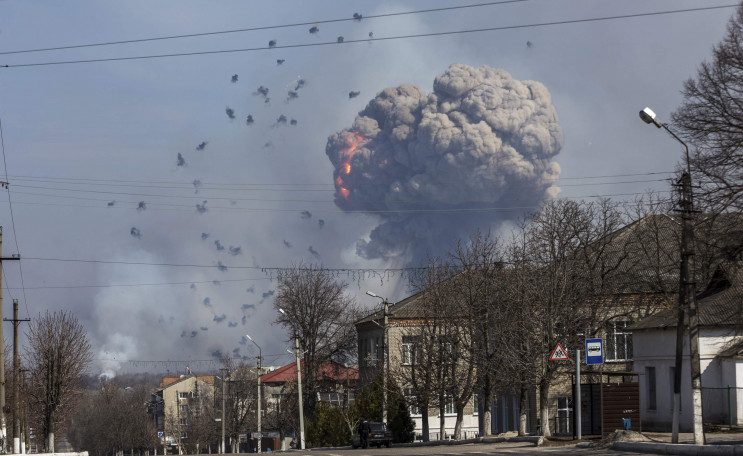 Взрывы на арсенале в Балаклее: Воинская…