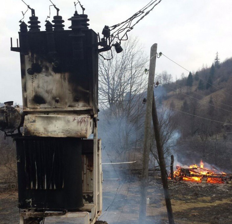 Двох згорілих чоловіків знайшли на Кам'я…