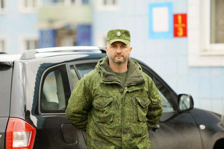В Луганске главарь "народной милиции" ЛН…