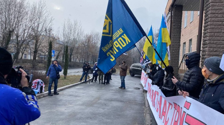 "Припиніть нас труїти": Харків’яни черго…