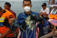 В Індонезії знайшли рештки тіл та уламки…