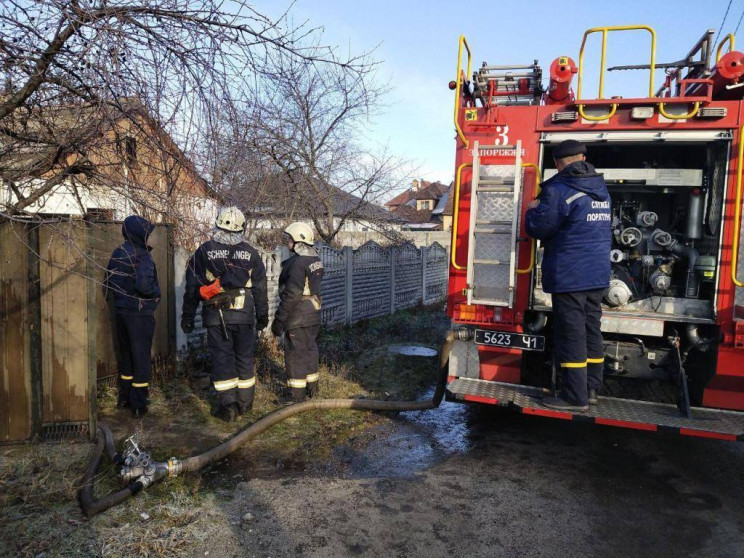 У Запоріжжі під час пожежі загинули дві…