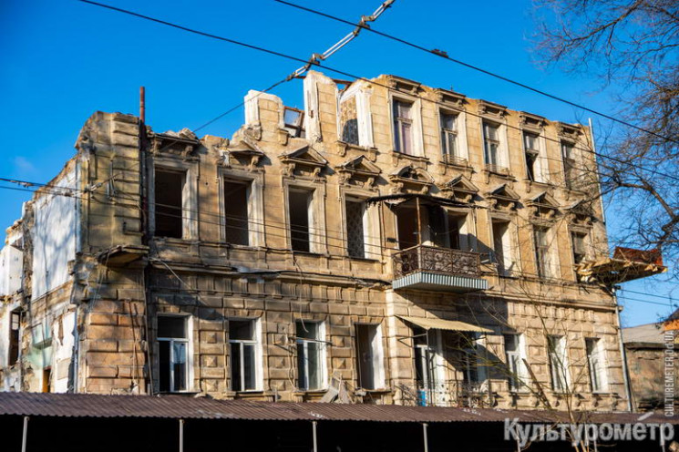 В Одесі зносять чергову історичну будівл…