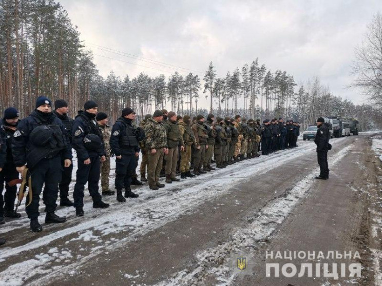Бурштинові рейди на Рівненщині: У поліці…