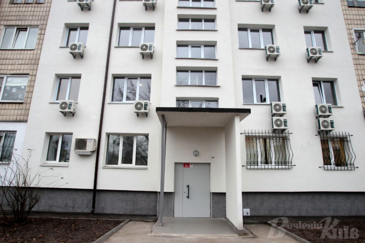 В Киеве открыли первое общежитие в форма…