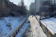 В Одессе начали ремонт разбитого вдребез…