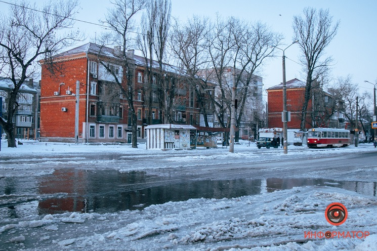 В Днепре из-за прорыва трубы целая улица…