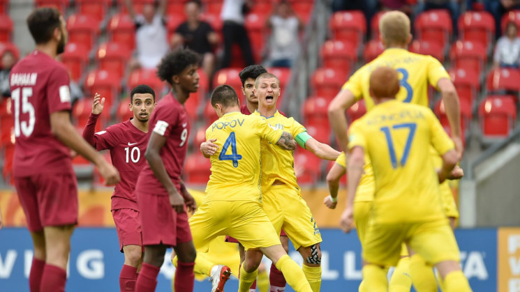 Молодежная сборная Украины скромно выигр…