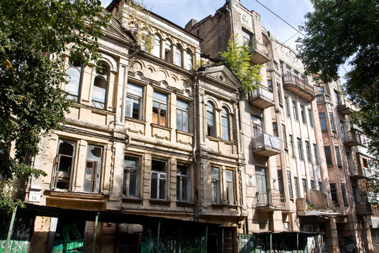 У квартирі останнього мешканця садиби Му…