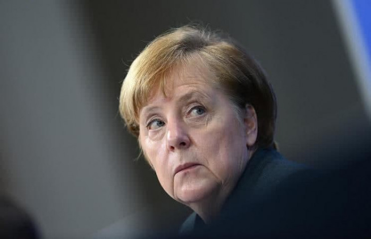 Меркель критикует США из-за санкций отно…