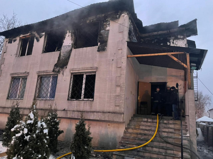 В Харькове ликвидировали пожар в хосписе…