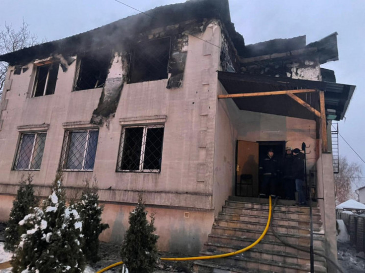 В Харькове во время пожара в хосписе спа…