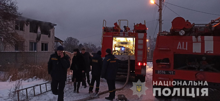 У Харкові біля будинку власниці хоспісу,…