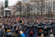 В России протестовали почти 160 тысяч че…