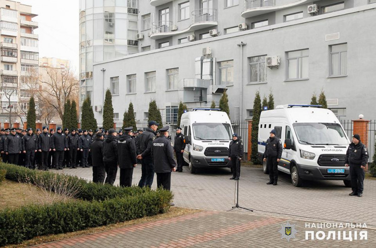 Копи Хмельниччини отримали нові автозаки…