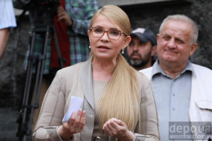 "Приглашаю в гости, обнимаю": Тимошенко…