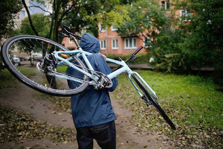 На півроку заарештували жителя Полонного…